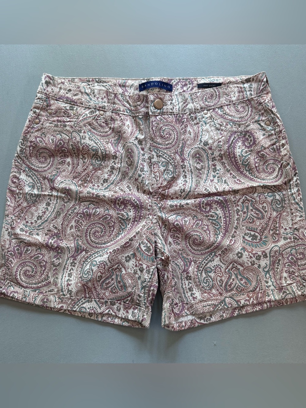 BANDOLINO Women's Short Amy Size 14 Paisley Pink White Green coastal chic beach